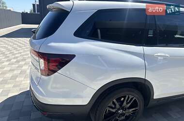 Внедорожник / Кроссовер Honda Pilot 2021 в 