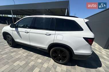 Внедорожник / Кроссовер Honda Pilot 2021 в 
