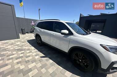 Внедорожник / Кроссовер Honda Pilot 2021 в 