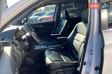 Позашляховик / Кросовер Honda Pilot 2022 в 