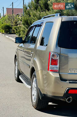Позашляховик / Кросовер Honda Pilot 2009 в 