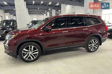 Позашляховик / Кросовер Honda Pilot 2018 в 