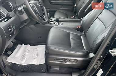 Позашляховик / Кросовер Honda Pilot 2018 в 