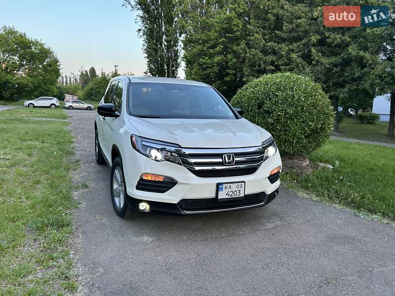 Позашляховик / Кросовер Honda Pilot 2018 в Києві