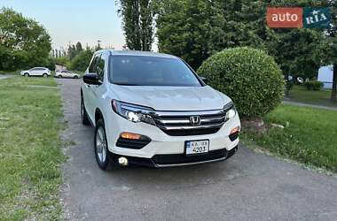 Внедорожник / Кроссовер Honda Pilot 2018 в 
