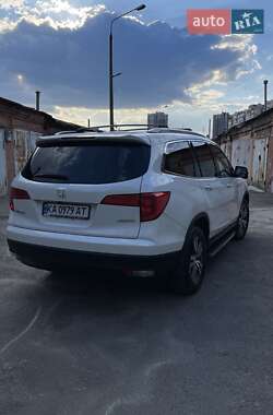 Внедорожник / Кроссовер Honda Pilot 2017 в 