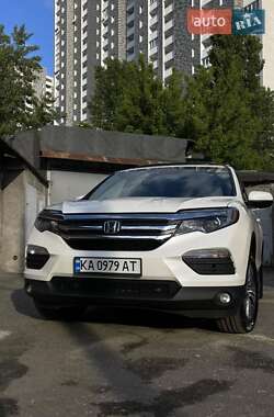 Внедорожник / Кроссовер Honda Pilot 2017 в 