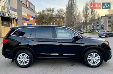 Внедорожник / Кроссовер Honda Pilot 2017 в 