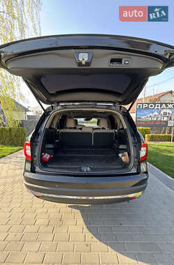 Внедорожник / Кроссовер Honda Pilot 2017 в 