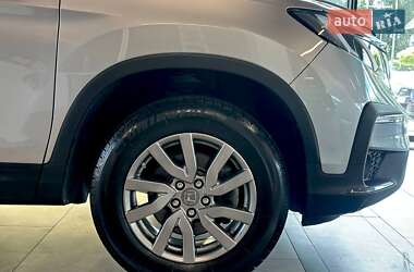 Внедорожник / Кроссовер Honda Pilot 2018 в 