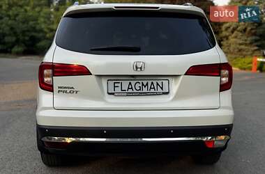 Внедорожник / Кроссовер Honda Pilot 2017 в 