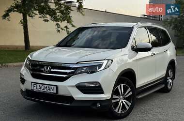 Внедорожник / Кроссовер Honda Pilot 2017 в 