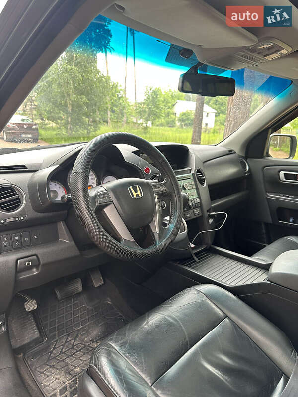 Позашляховик / Кросовер Honda Pilot 2008 в Білогородці