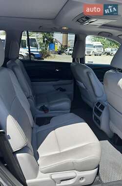 Внедорожник / Кроссовер Honda Pilot 2017 в 