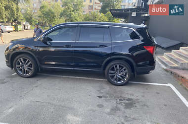 Внедорожник / Кроссовер Honda Pilot 2017 в 