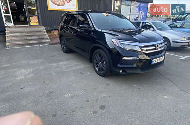 Внедорожник / Кроссовер Honda Pilot 2017 в 