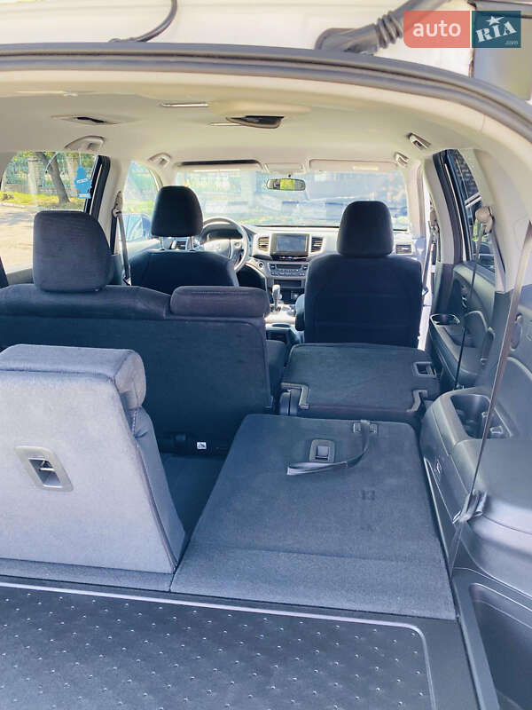 Внедорожник / Кроссовер Honda Pilot 2018 в Кременчуге