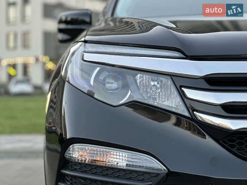 Внедорожник / Кроссовер Honda Pilot 2017 в Киеве