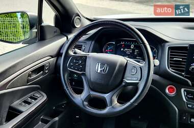 Внедорожник / Кроссовер Honda Pilot 2022 в 