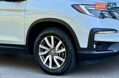 Внедорожник / Кроссовер Honda Pilot 2021 в 