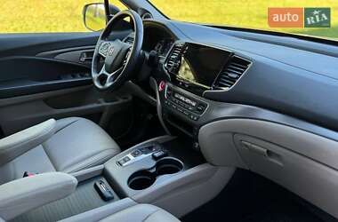 Внедорожник / Кроссовер Honda Pilot 2021 в 