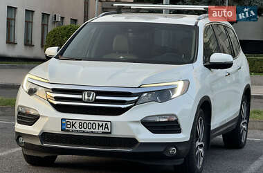 Внедорожник / Кроссовер Honda Pilot 2016 в 