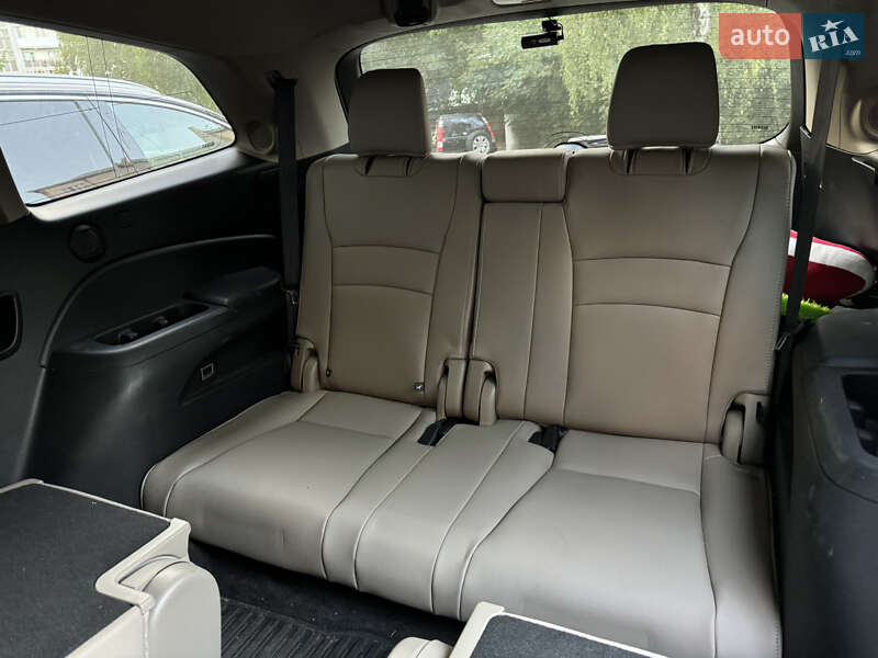 Внедорожник / Кроссовер Honda Pilot 2016 в Ровно фото 13 Внедорожник / Кроссовер Honda Pilot 2016 в Ровно