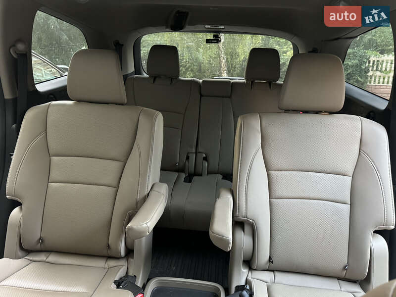 Внедорожник / Кроссовер Honda Pilot 2016 в Ровно фото 14 Внедорожник / Кроссовер Honda Pilot 2016 в Ровно