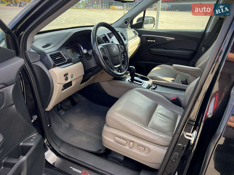 Внедорожник / Кроссовер Honda Pilot 2017 в Киеве фото 17 Внедорожник / Кроссовер Honda Pilot 2017 в Киеве