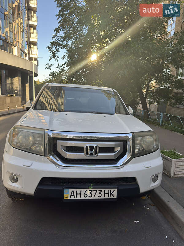 Внедорожник / Кроссовер Honda Pilot 2011 в Киеве