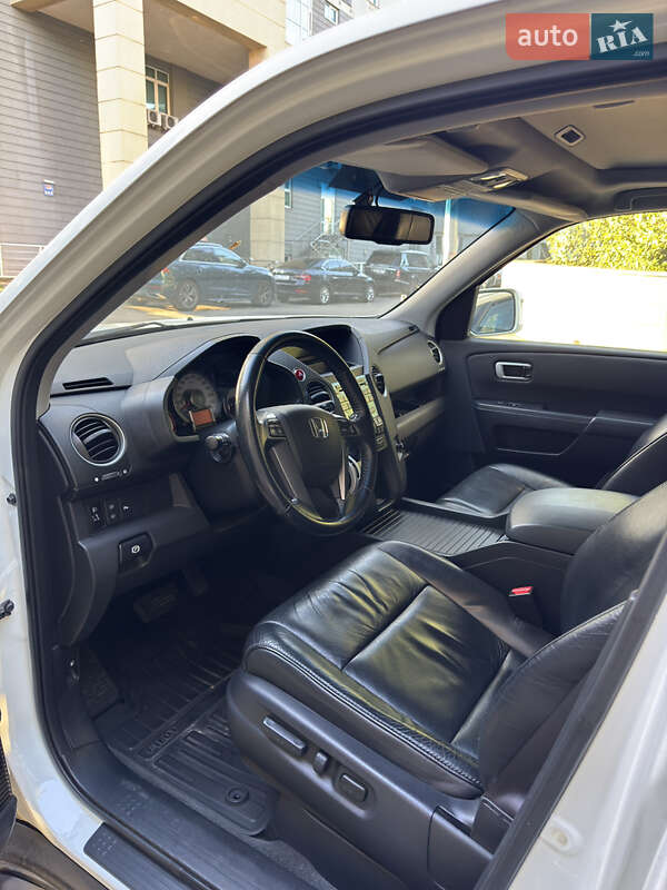 Внедорожник / Кроссовер Honda Pilot 2011 в Киеве