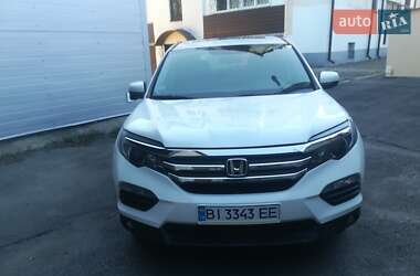 Внедорожник / Кроссовер Honda Pilot 2018 в 
