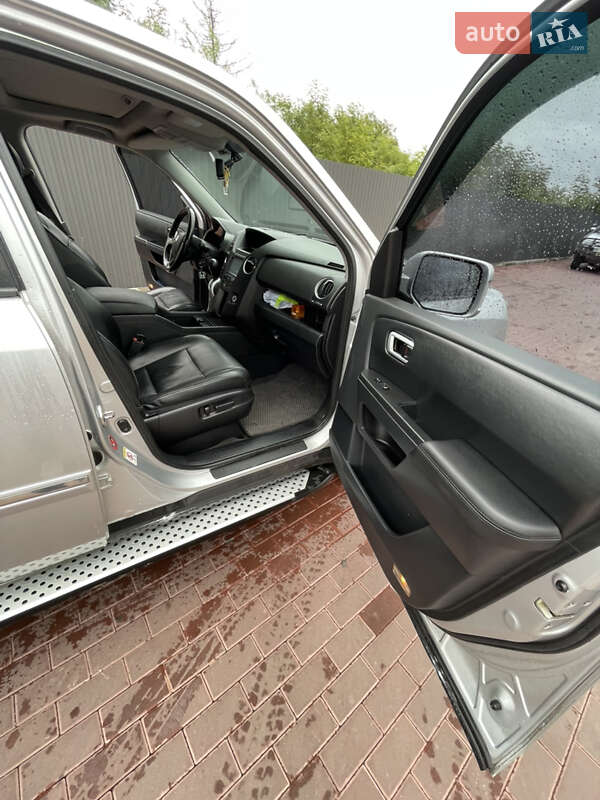 Внедорожник / Кроссовер Honda Pilot 2008 в Сарнах