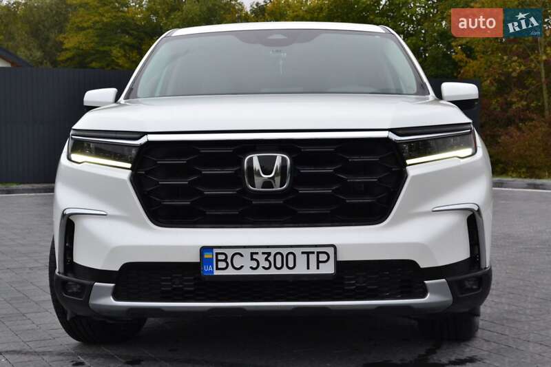 Внедорожник / Кроссовер Honda Pilot 2023 в Самборе