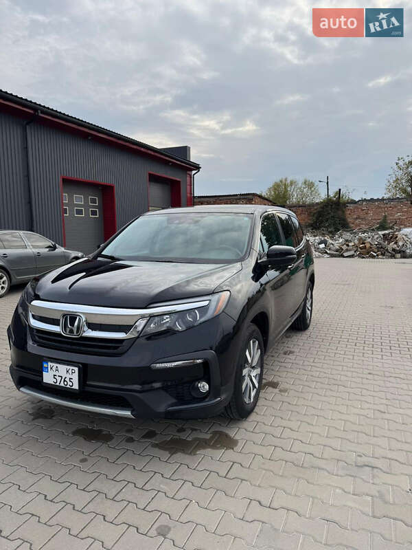 Позашляховик / Кросовер Honda Pilot 2020 в Лубнах