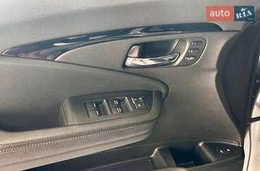 Позашляховик / Кросовер Honda Pilot 2018 в 