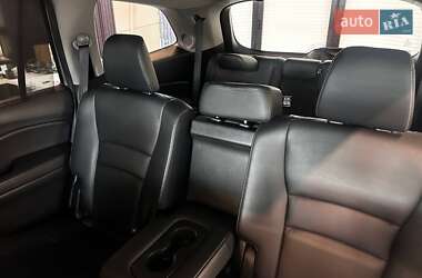 Позашляховик / Кросовер Honda Pilot 2018 в 