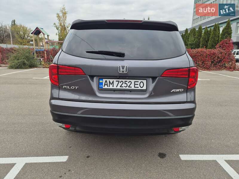 Внедорожник / Кроссовер Honda Pilot 2018 в Киеве