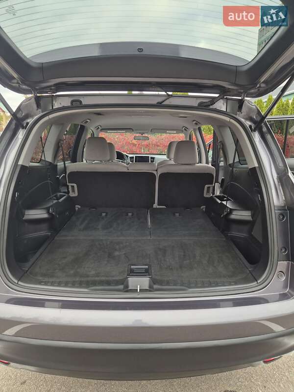 Внедорожник / Кроссовер Honda Pilot 2018 в Киеве