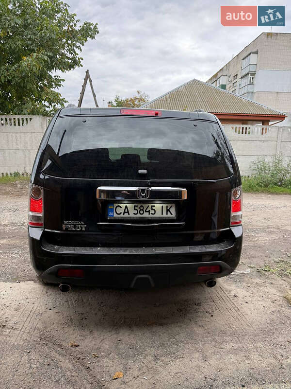 Внедорожник / Кроссовер Honda Pilot 2012 в Черкассах