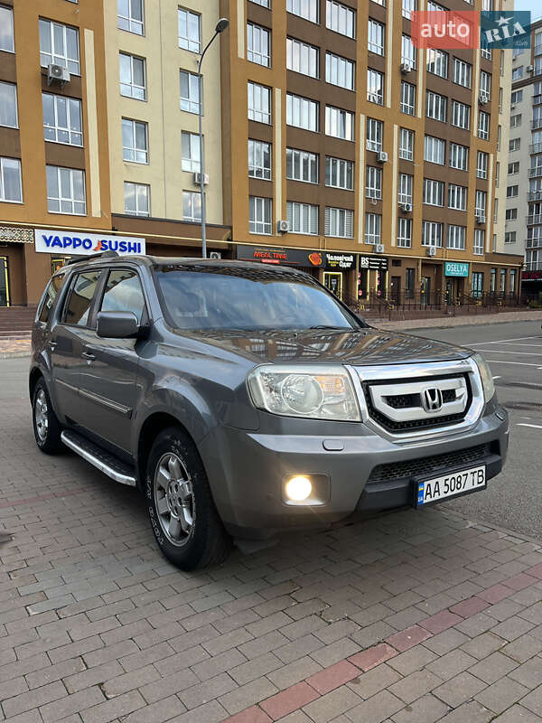Внедорожник / Кроссовер Honda Pilot 2008 в Вишневом фото 3 Внедорожник / Кроссовер Honda Pilot 2008 в Вишневом