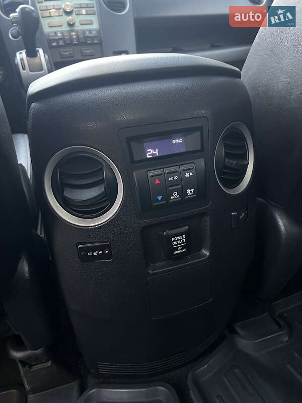 Внедорожник / Кроссовер Honda Pilot 2008 в Вишневом фото 14 Внедорожник / Кроссовер Honda Pilot 2008 в Вишневом