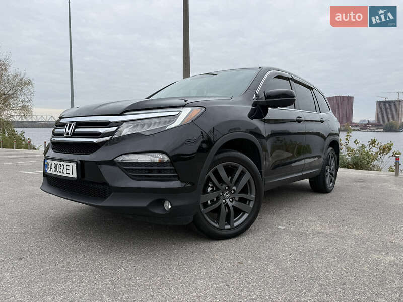 Позашляховик / Кросовер Honda Pilot 2017 в Києві