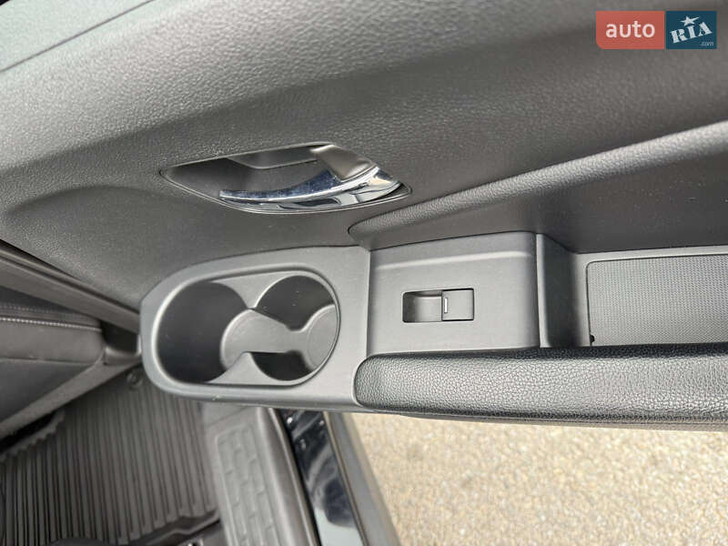 Позашляховик / Кросовер Honda Pilot 2017 в Києві