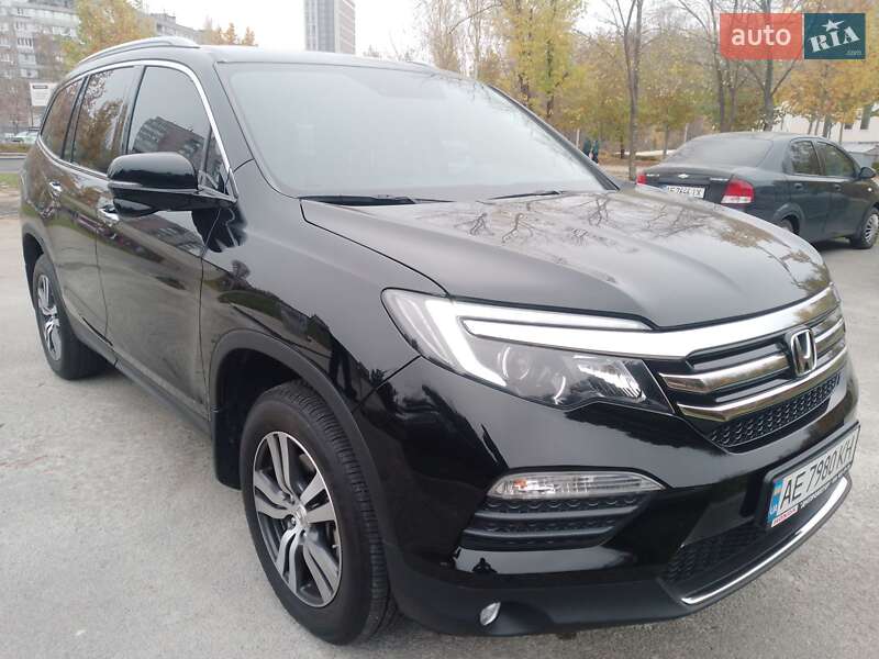 Позашляховик / Кросовер Honda Pilot 2018 в Дніпрі