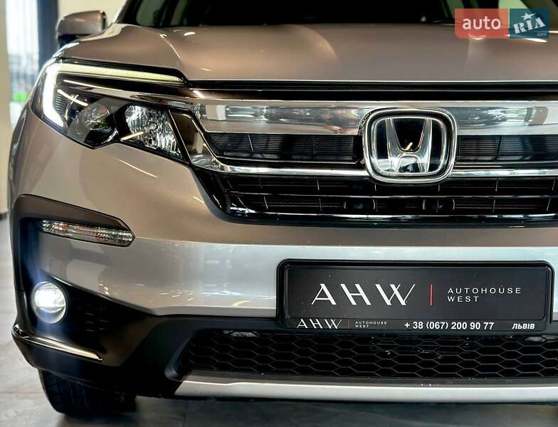 Позашляховик / Кросовер Honda Pilot 2018 в Львові