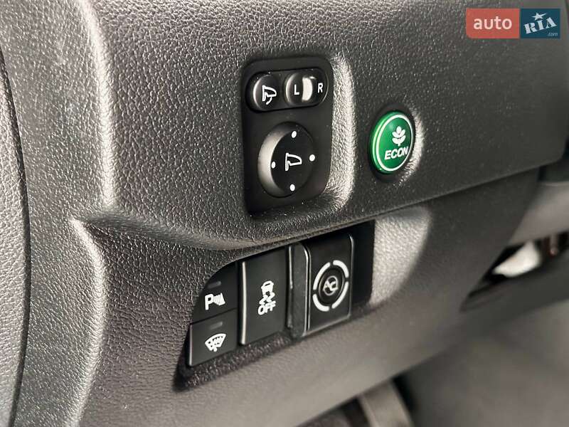 Позашляховик / Кросовер Honda Pilot 2018 в Львові