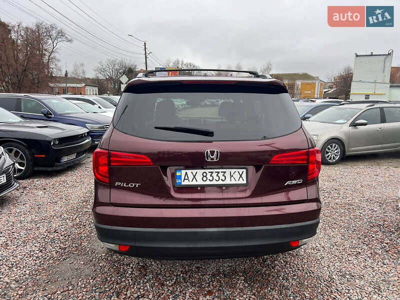 Внедорожник / Кроссовер Honda Pilot 2016 в Полтаве