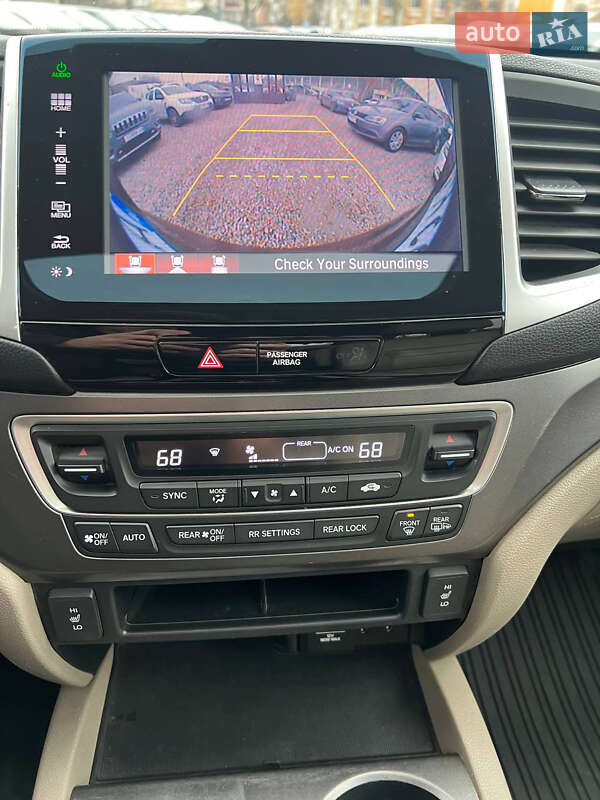 Внедорожник / Кроссовер Honda Pilot 2016 в Полтаве