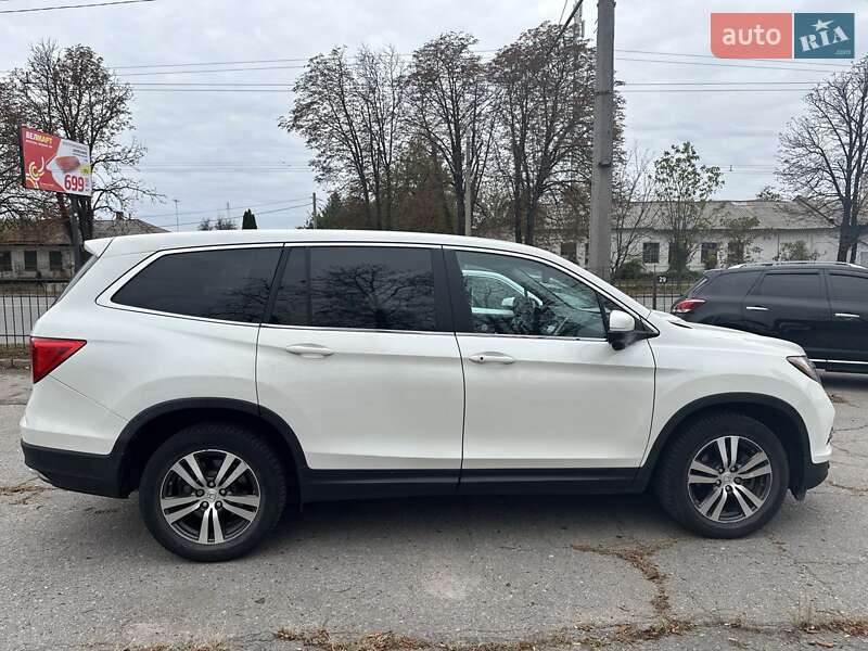 Внедорожник / Кроссовер Honda Pilot 2018 в Полтаве